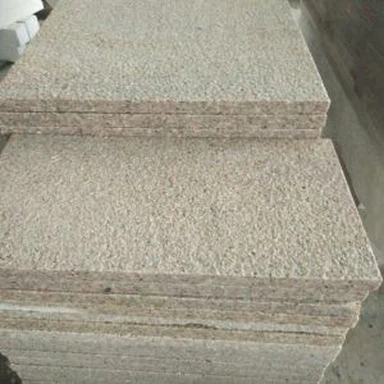 G682 Granito Giallo Cristallo