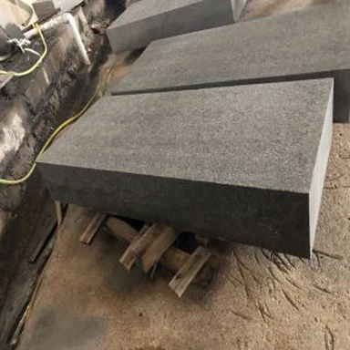 Nuovo G 684 Curbstone di granito