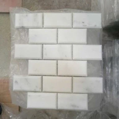 Piastrella a mosaico in marmo bianco orientale